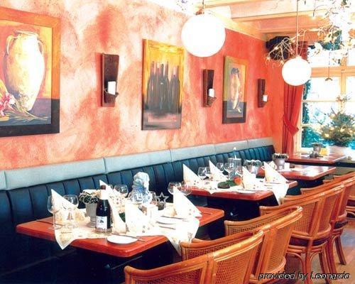Hotel Monopol Gelsenkirchen Restoran gambar