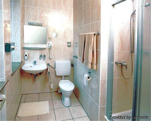 Hotel Monopol Gelsenkirchen Bilik gambar